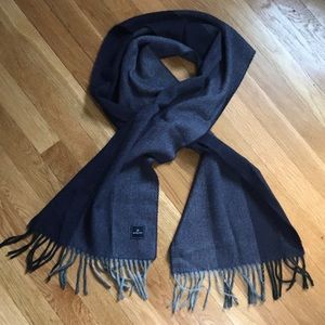 NWOT - Barutti Scarf 🧣